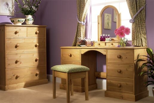Country Cottage Pine Bedroom Furniture